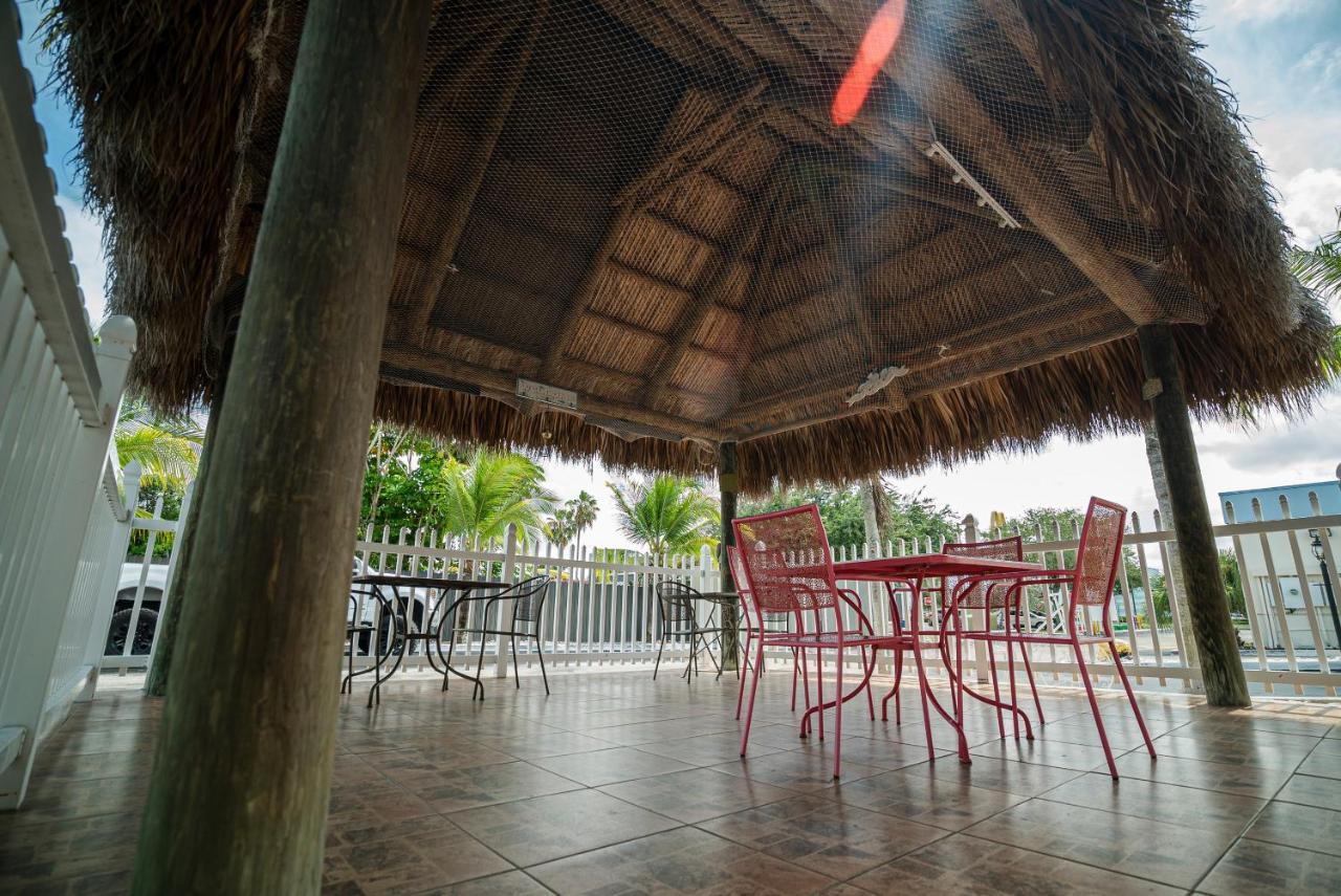 Travelodge By Wyndham Florida City/Homestead/Everglades Exterior photo